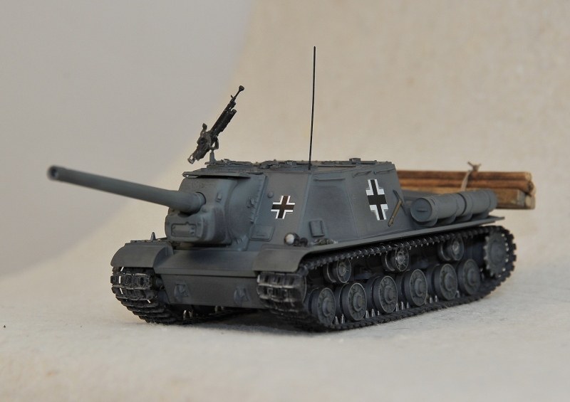 ISU-122