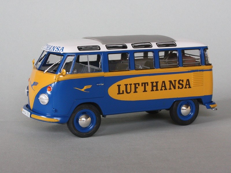 VW Typ 2 T1 "Samba Bus"