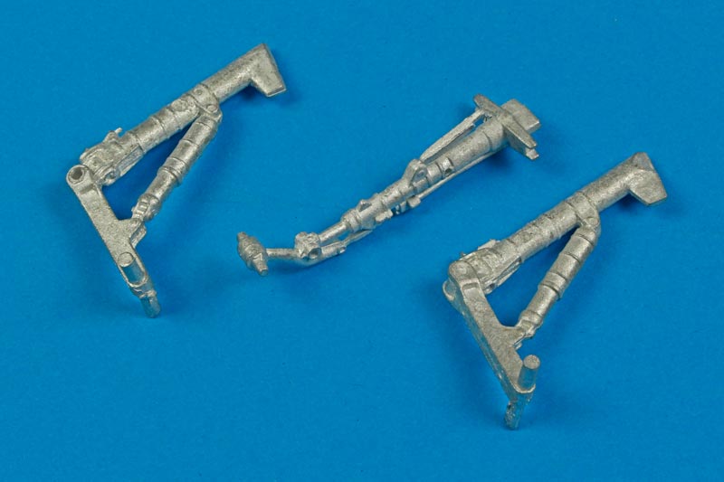 Scale Aircraft Conversions - Su-24 Fencer Landing Gear