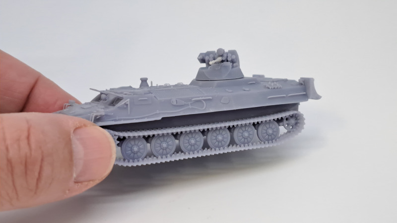 RED TANK MINIATURE - MT-LBM 6MB2