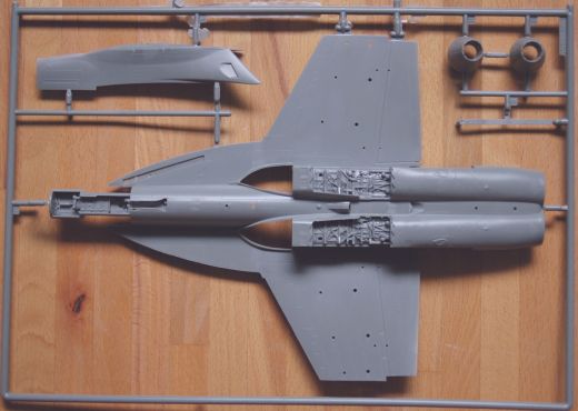 Revell - F/A-18E Super Hornet