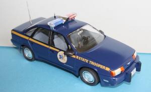 : Ford Taurus Police Car