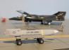 Lockheed F-19 Stealth Strike Fighter mit Marschflugkörper Boeing AGM-86 