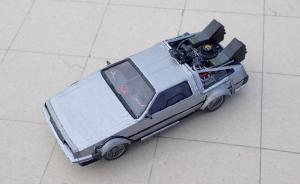 : DeLorean DMC-12