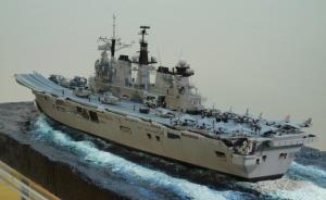 HMS Illustrious (R06)
