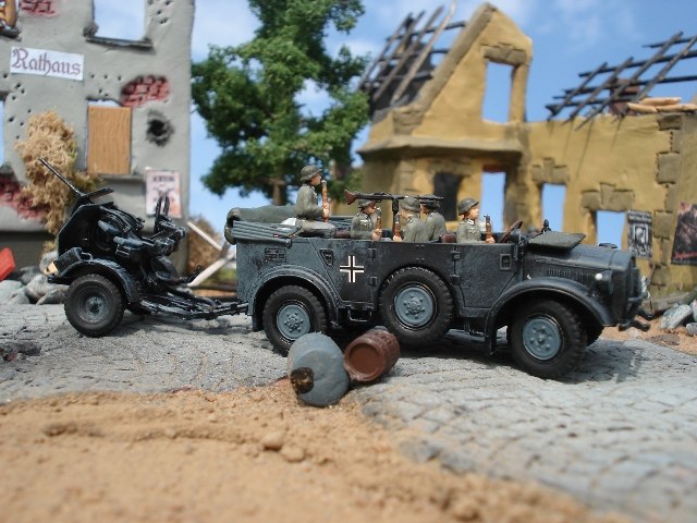 Schwerer Einheitswagen Horch Typ 40 mit Flak 38