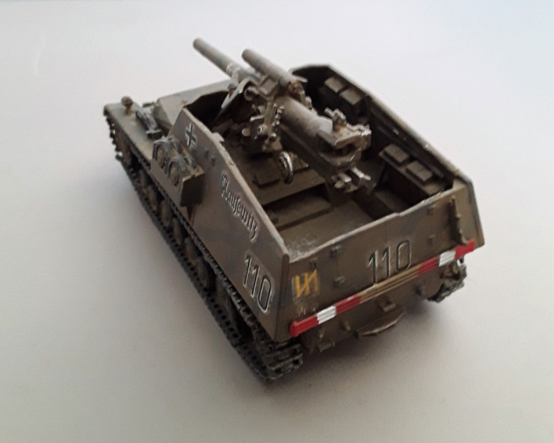 Panzerhaubitze Hummel Sd.Kfz. 165