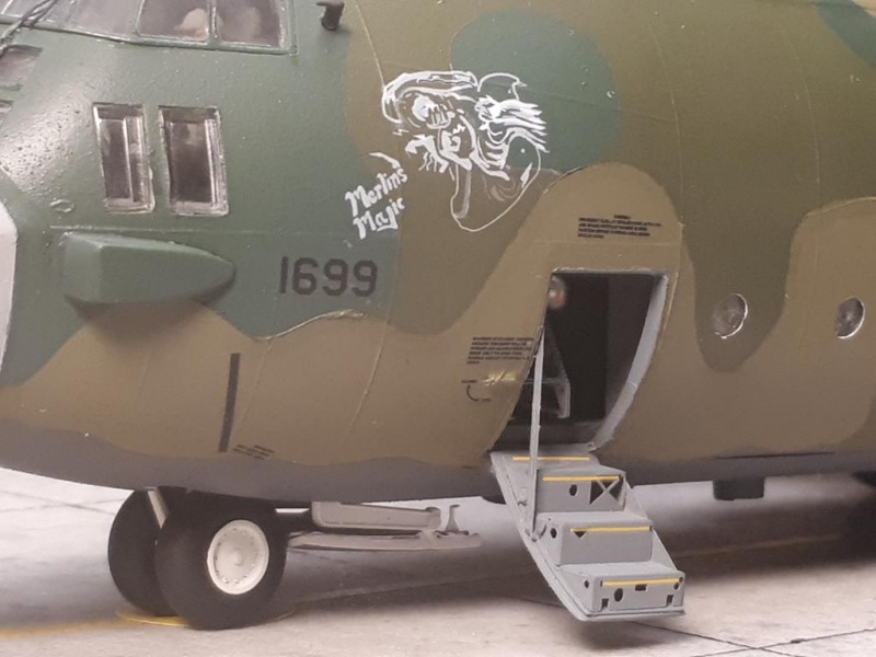 Einstiegsluke Lockheed MC-130H Combat Talon II - Merlin´s Majic - BuNo 86-1699