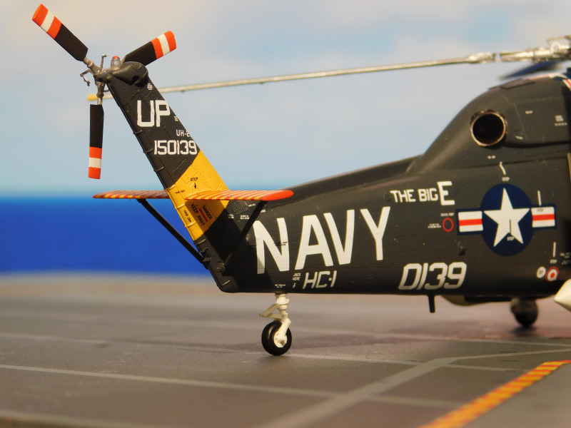 Kaman UH-2B Seasprite BuNo 150139 Heckansicht rechts