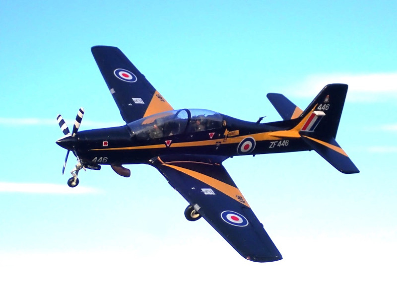Short Tucano T1
