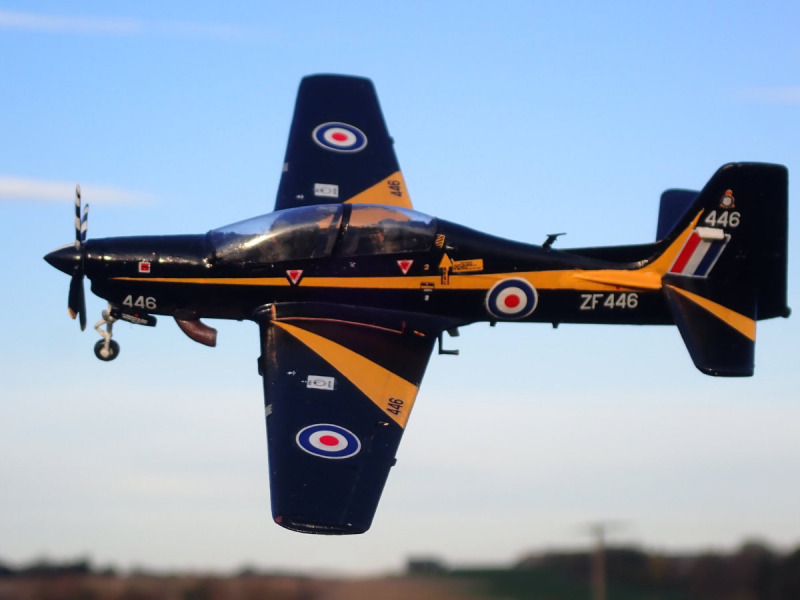 Short Tucano T1