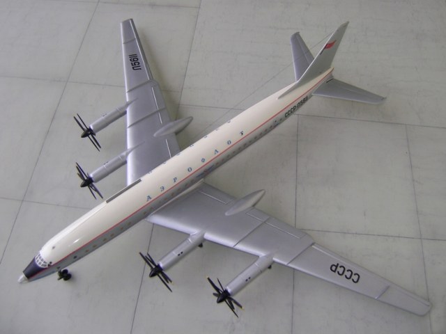 Tupolev Tu-114D