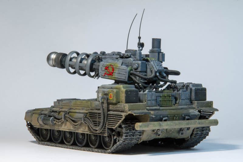 T-72T „Molniya“ - Tesla Tank