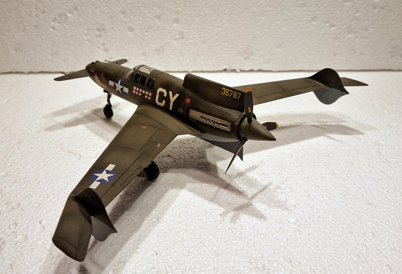 Curtiss XP-55 "Ascender"