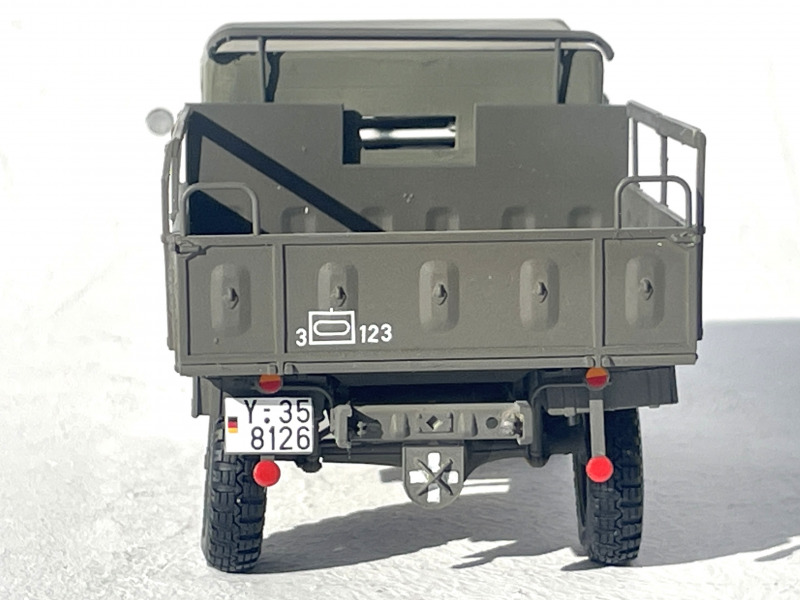 Unimog S 404 Doppelkabine (DoKa)