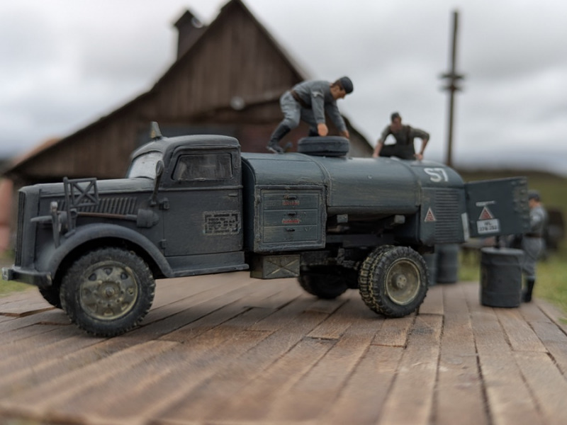 Einige Details des Dioramas, die eventuell erst bei genauer Betrachtung gesehen werden.