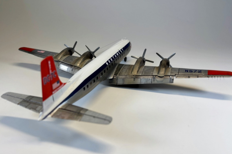 Douglas DC-7C