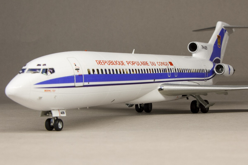 Boeing 727-200