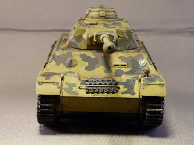 Panzerkampfwagen III/IV auf Einheitsfahrgestell