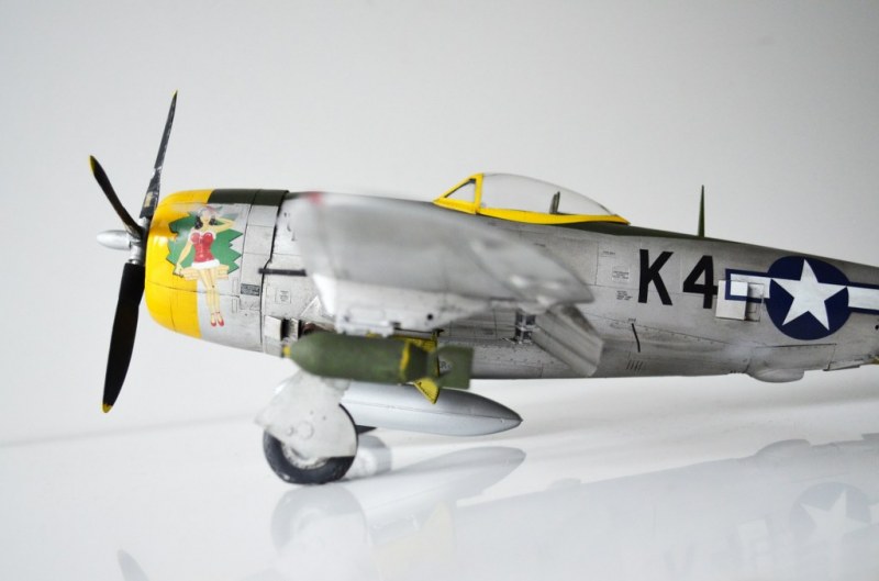 Republic P-47D-28-RA Thunderbolt