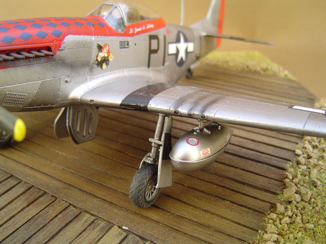 North American P-51D-15-NA Mustang