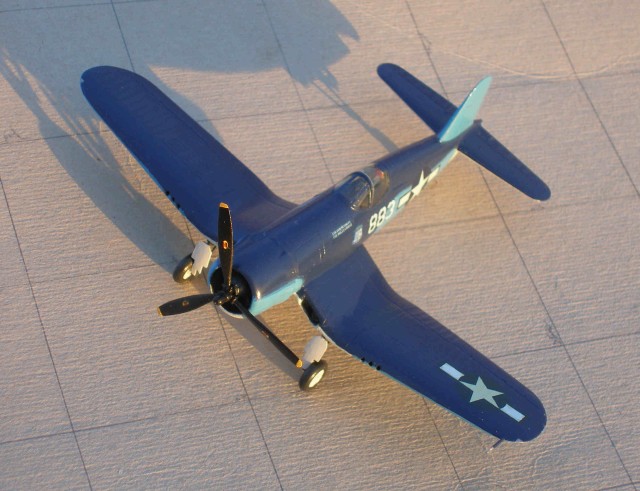 Chance Vought F4U-1 Corsair