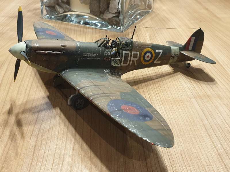 Spitfire Mk.II "Iron Maiden Aces High"