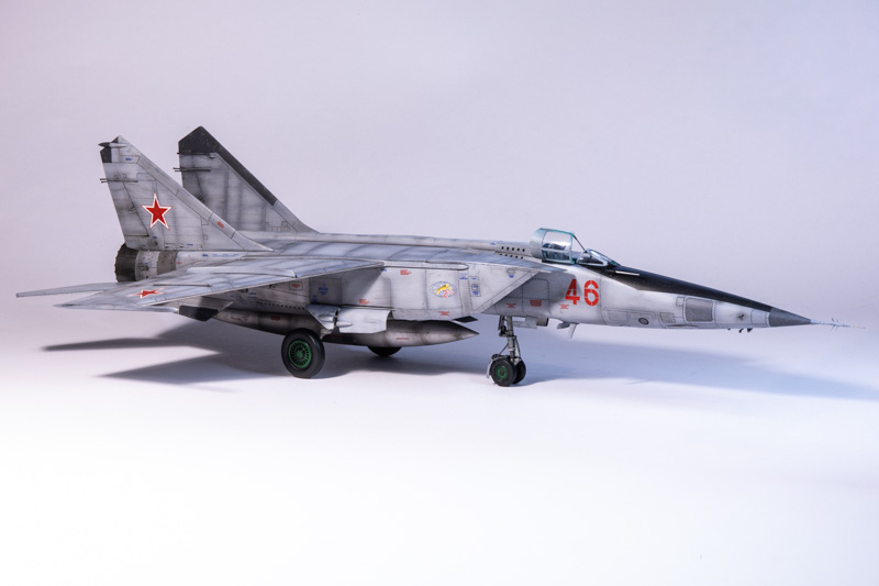 Mikojan-Gurewitsch MiG-25RBT – Foxbat-B