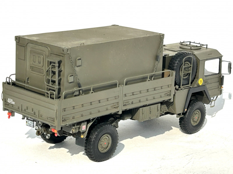 Lkw 5t mil glw MAN Typ 461 (Pritsche, mit Winde) mit einer FM-Kabine vom Typ 2