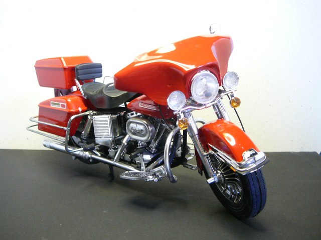 Harley-Davidson FLH Electra Glide