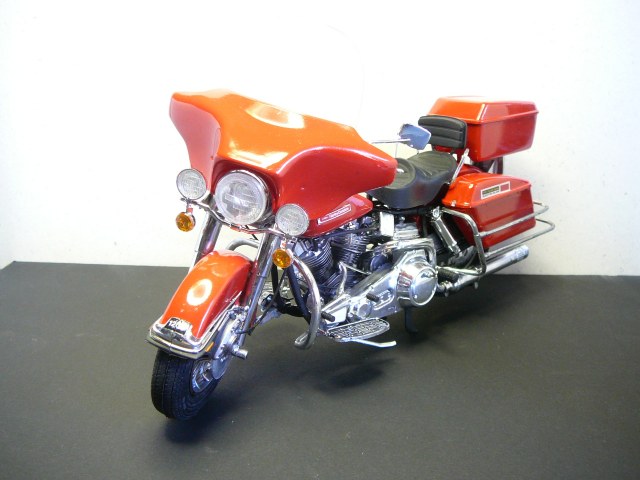 Harley-Davidson FLH Electra Glide