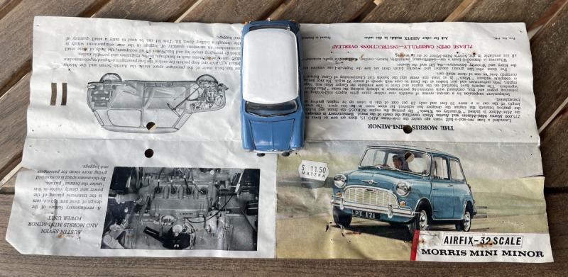 Sechs mal Mini à la Airfix