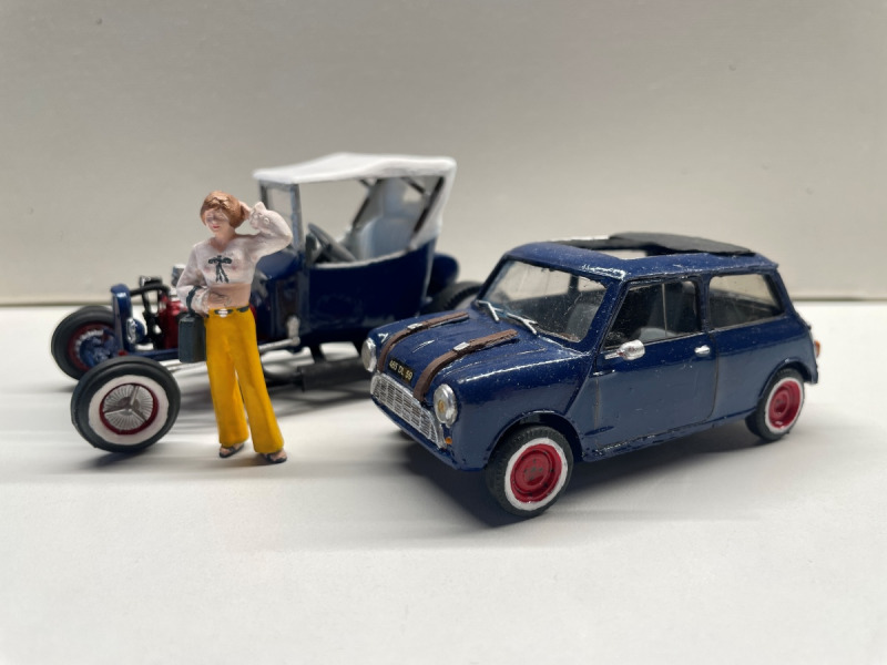 Sechs mal Mini à la Airfix