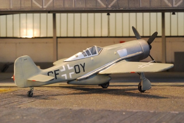 Focke-Wulf Fw 190 V-18/U1