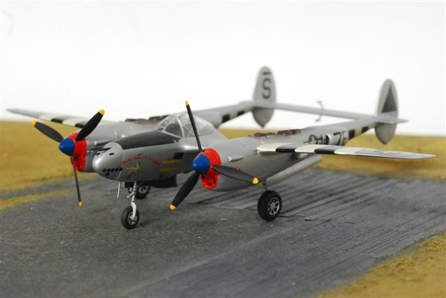 Lockheed P-38J-7-FS Lightning