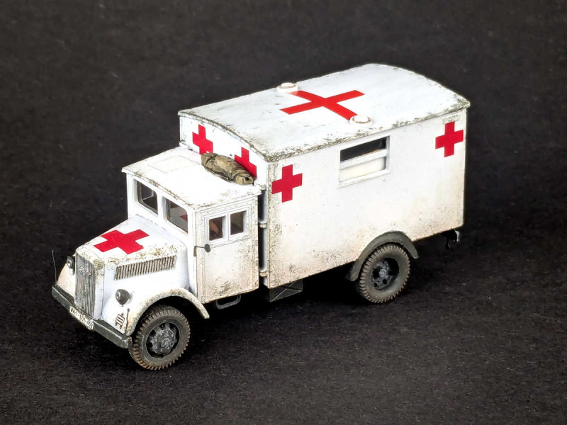 German 3t Ambulance Kfz. 305