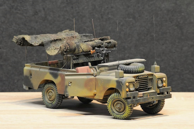 Land Rover Series IIa
