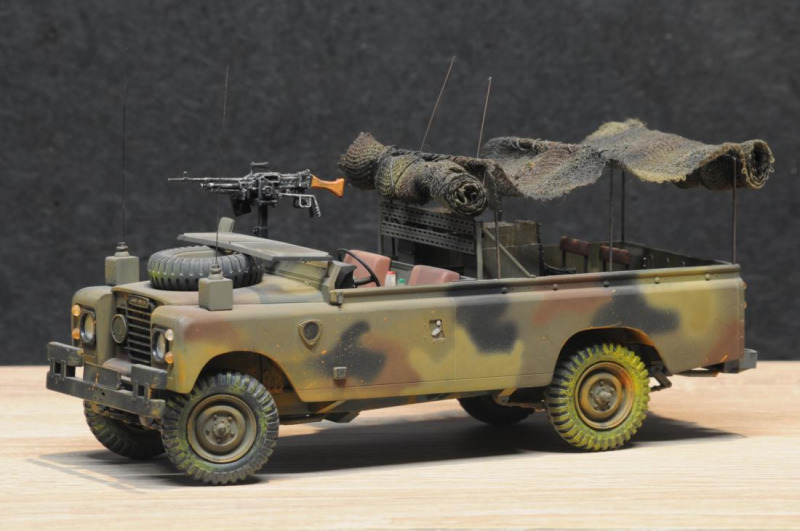 Land Rover Series IIa