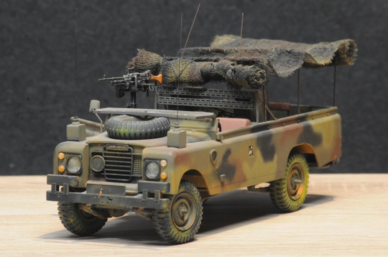 Land Rover Series IIa