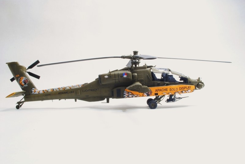 AH-64D Apache Longbow