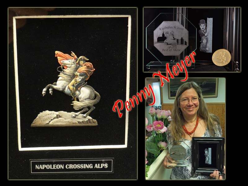 Der Napoleon ist eine 30 mm Figur! Rechts oben die Goldmedaille und Best of Show von 2015.