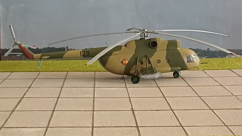 Mil Mi-8TB Hip-E