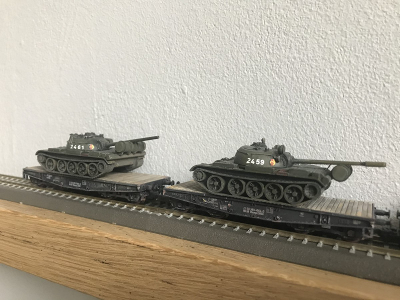 Beide Panzer verladen