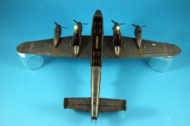 Avro Lancaster B. Mk.III  "S-Snowwhite"