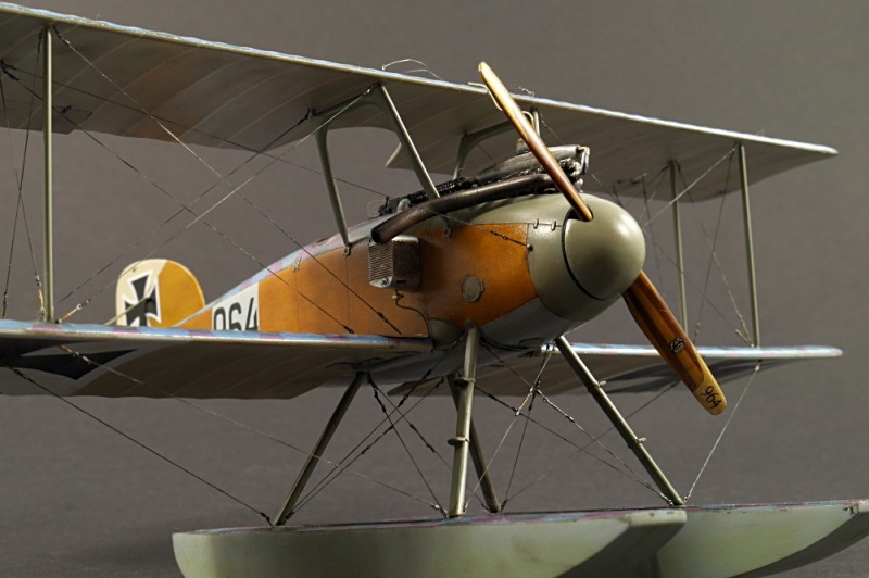 Albatros W.4