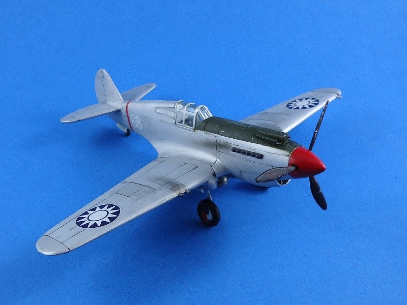 Curtiss P-40B Warhawk
