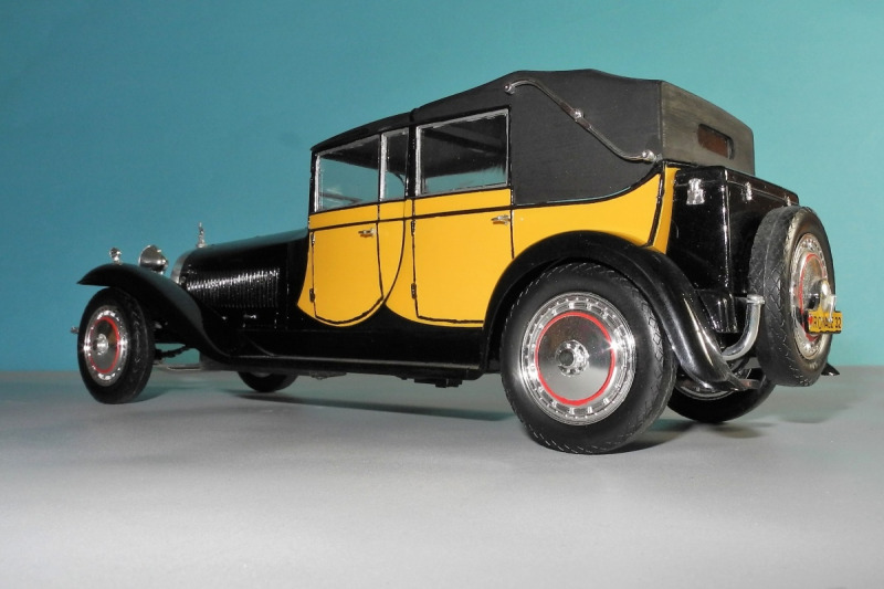 Bugatti Typ 41 Berline de Voyage