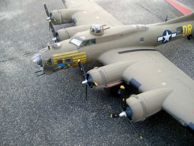 Boeing B-17G-30-BO Flying Fortress