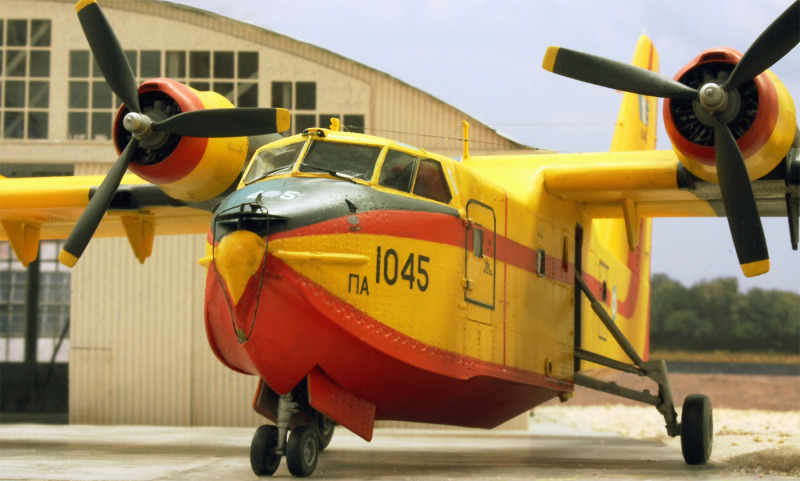 Canadair CL-215