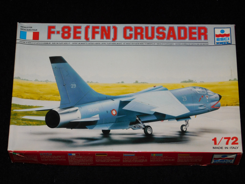 F-8E(FN) Crusader ESCI/ERTL 1:72 Nummer 9075 - box art